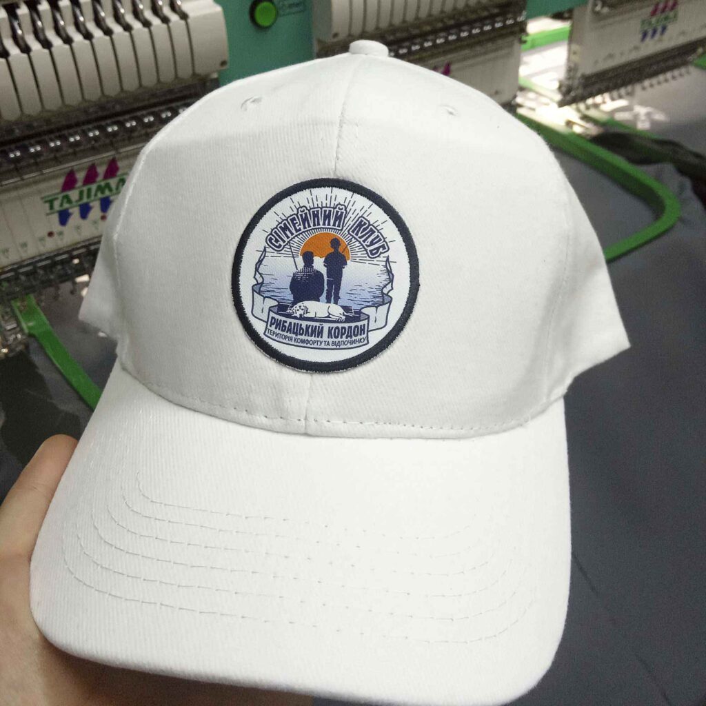 замовити кепки з нанесенням